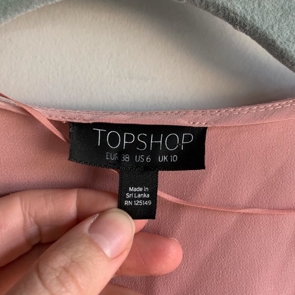 Topshop Blush Colored Long Sleeve Wrap Dress Sz 6 - Picture 8 of 9